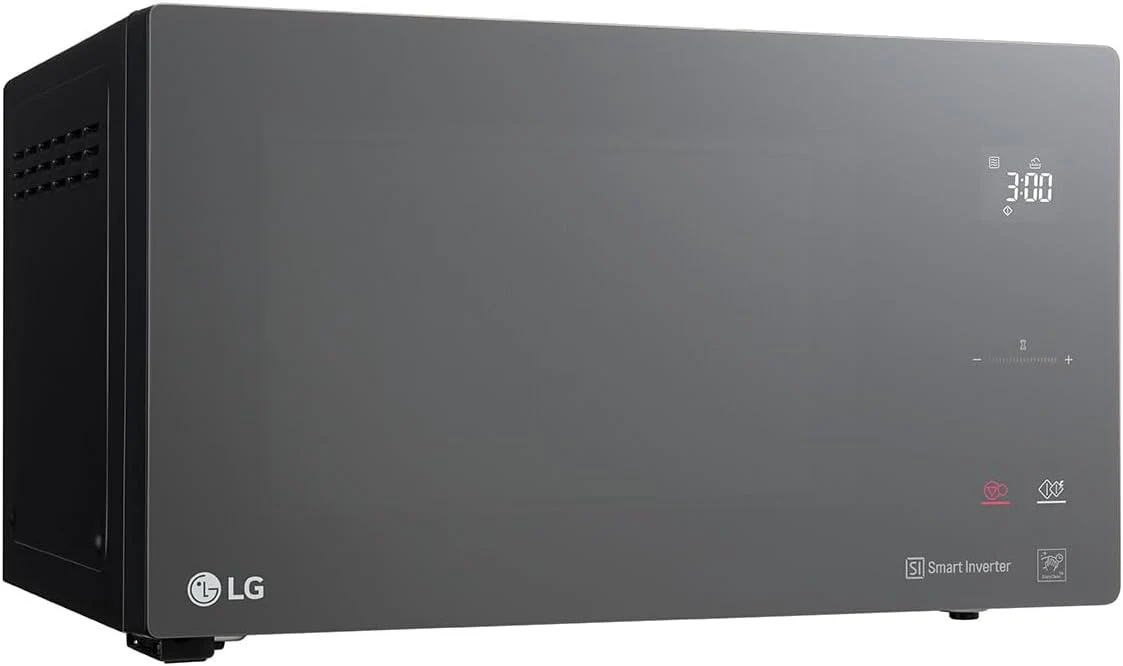 LG Microwave 42 Liters Fully Digital (MH8295DIS) Black - Image 6