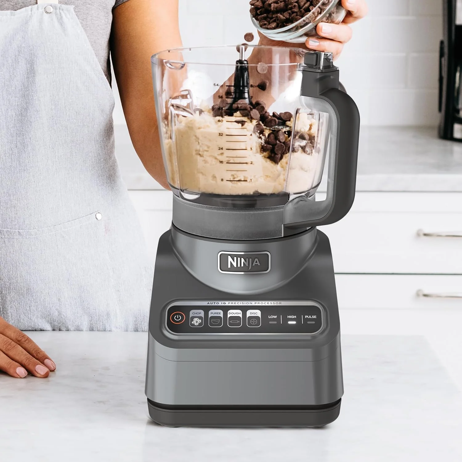 Ninja Food Processor, Professional Plus, 1000 Peak Watts, 4 Functions for Chopping, Slicing, Purees & Dough with 9-Cup Processor Bowl, 3 Blades, Food Chute & Pusher, Silver, BN601 - Image 4